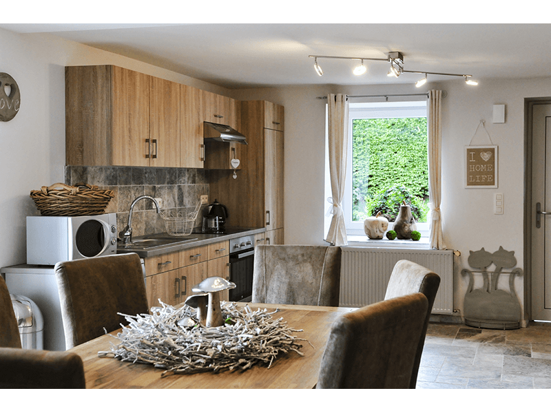 Ardennen4all_Chalet_Jolie_eethoek_keuken.png